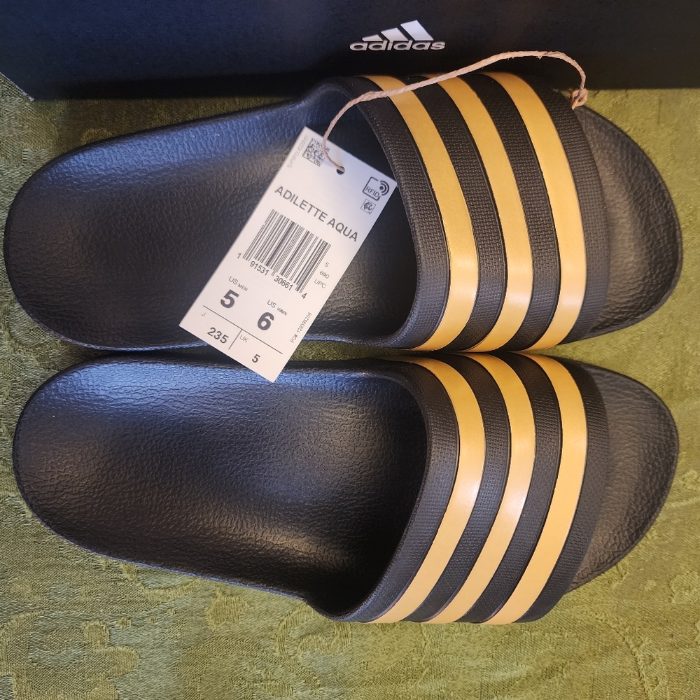 Adidas Gold slides size us5 men us6wmn f38 uk5  EG1758 Adilette Aqua NEW